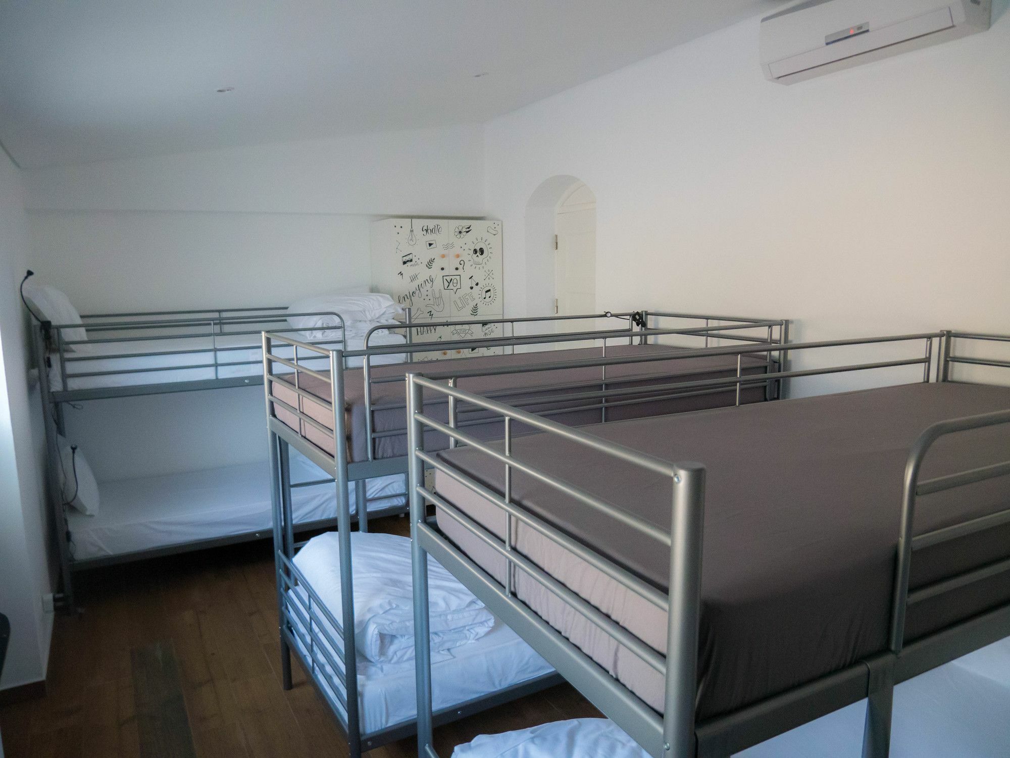Bed and Breakfast Azen Cool House Azenhas do Mar Esterno foto