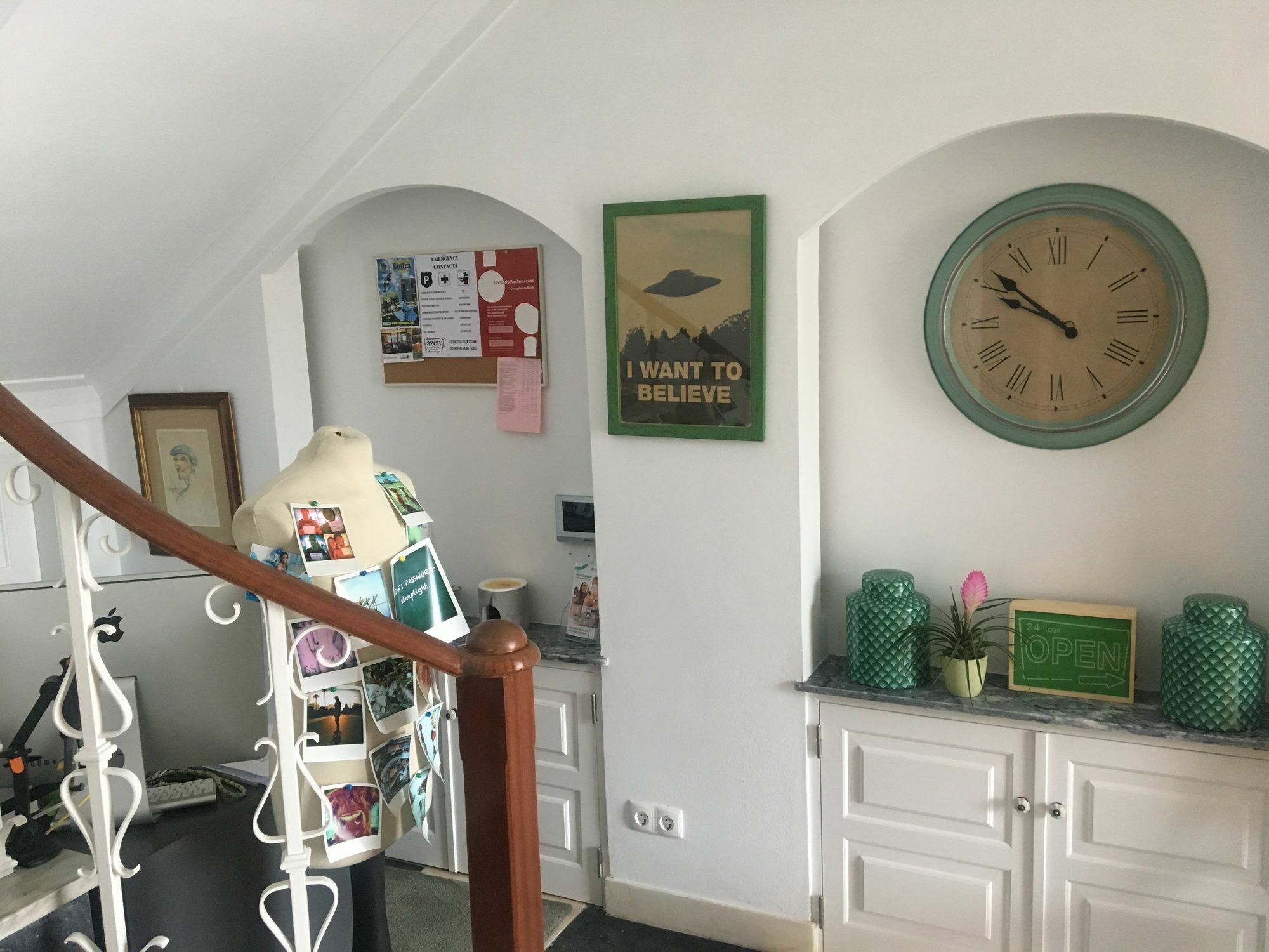 Bed and Breakfast Azen Cool House Azenhas do Mar Esterno foto