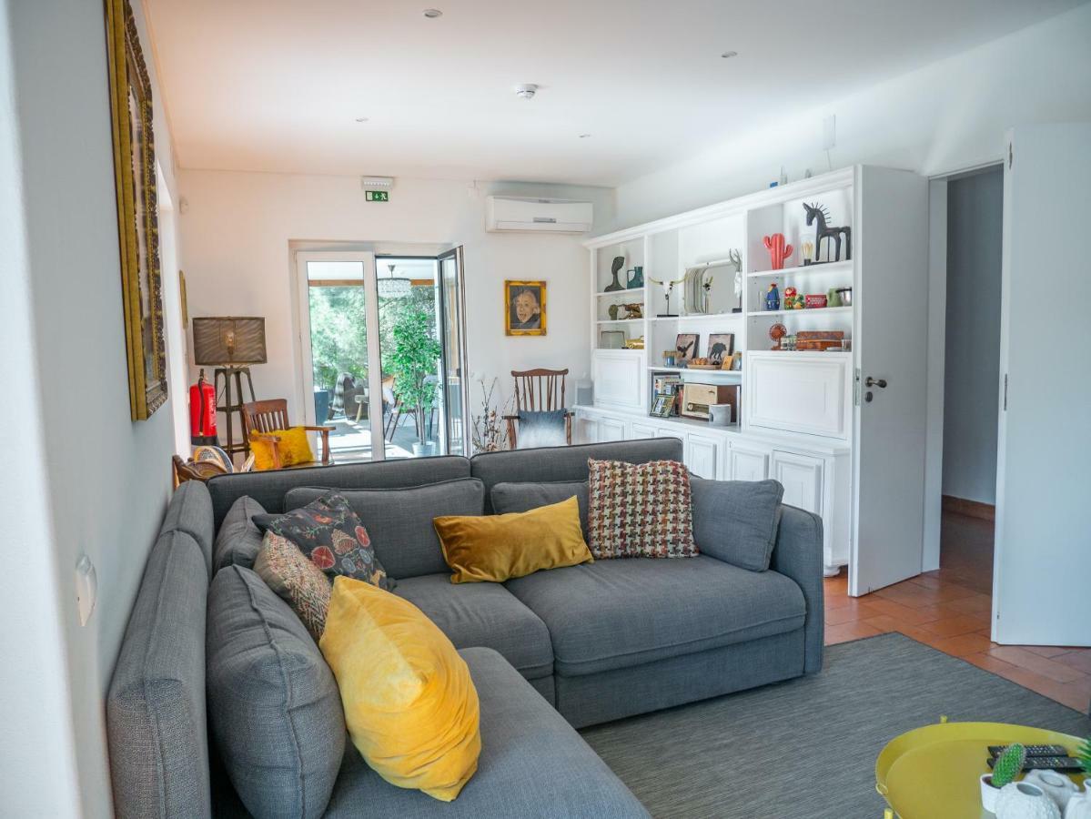 Bed and Breakfast Azen Cool House Azenhas do Mar Esterno foto